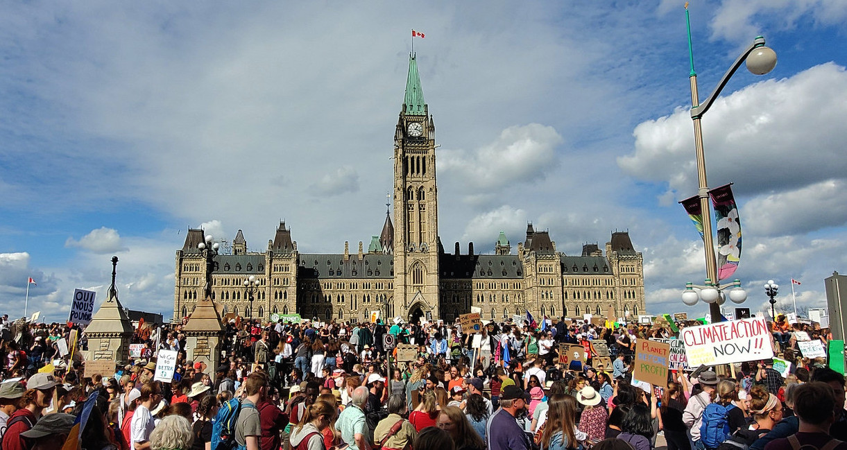 Climate strike in Ottawa, September 27, 2019. Image: Mike Gifford/Flickr