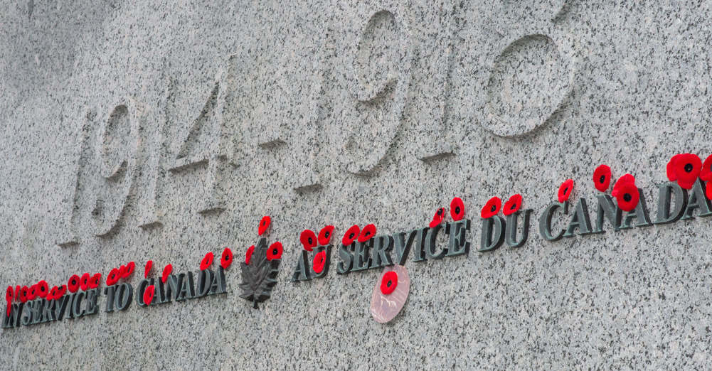 Poppies on National War Memorial in Ottawa. Image: Robbie/Flickr