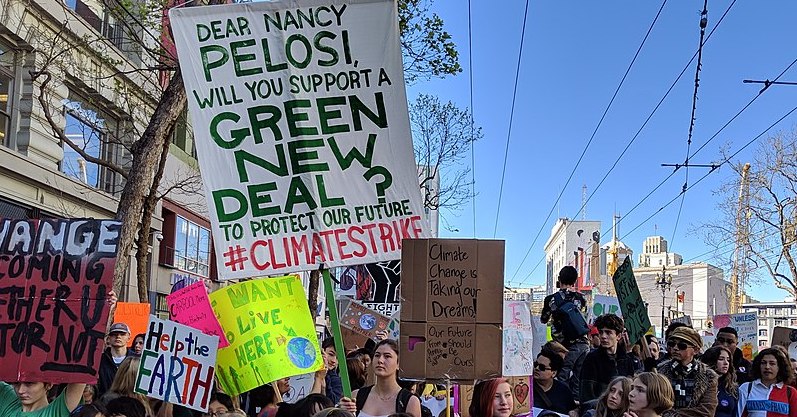 San Francisco youth climate strike, March 2019. Image: Marti Johnson/Wikimedia Commons