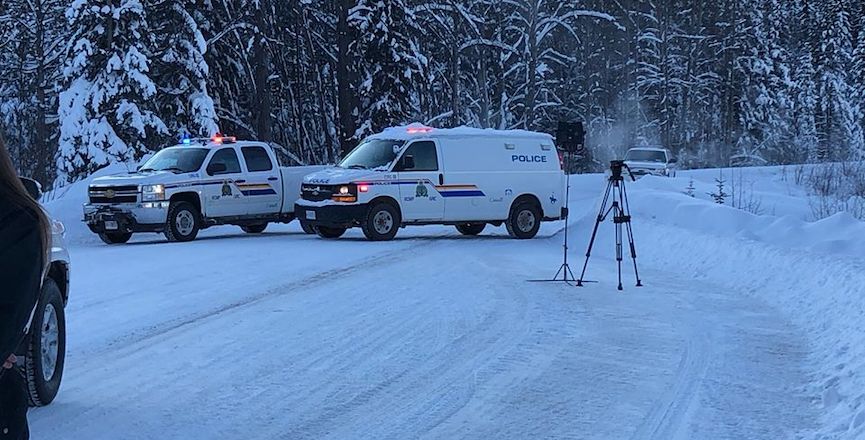 Image: Wet'suwet'en Access Point on Gidimt'en Territory/Facebook