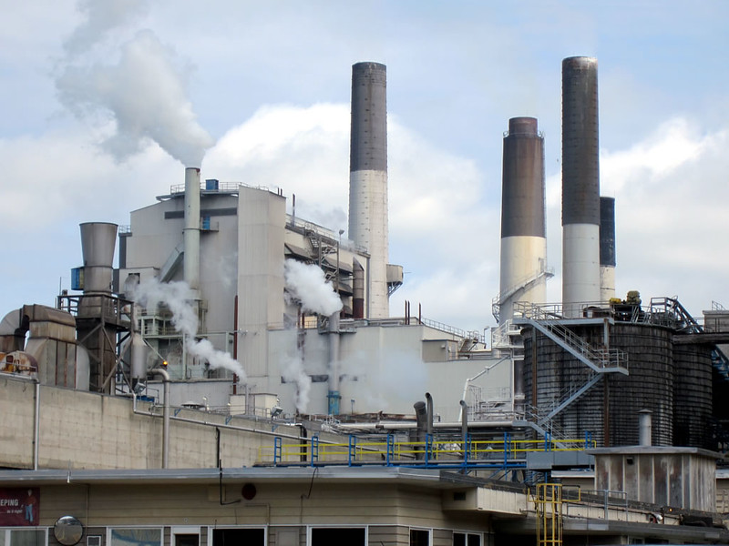 The Harmac Pacific mill on Vancouver Island. Image: David Stanley/Flickr.