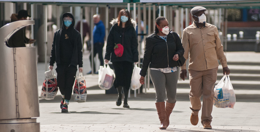 Shoppers in the U.K. maintain social distance amid the COVID-19 pandemic. (Image: Tim Dennell/Flickr)