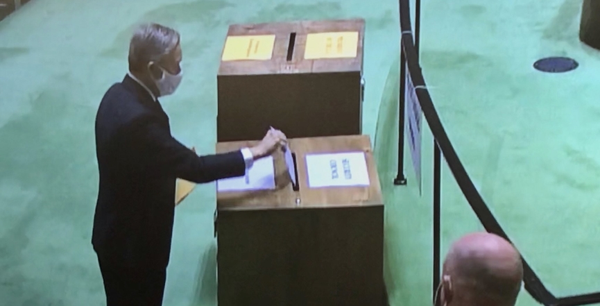 Foreign Affairs Minister François-Philippe Champagne cast his vote in the UN Security Council election (Image: François-Philippe Champagne/Twitter)