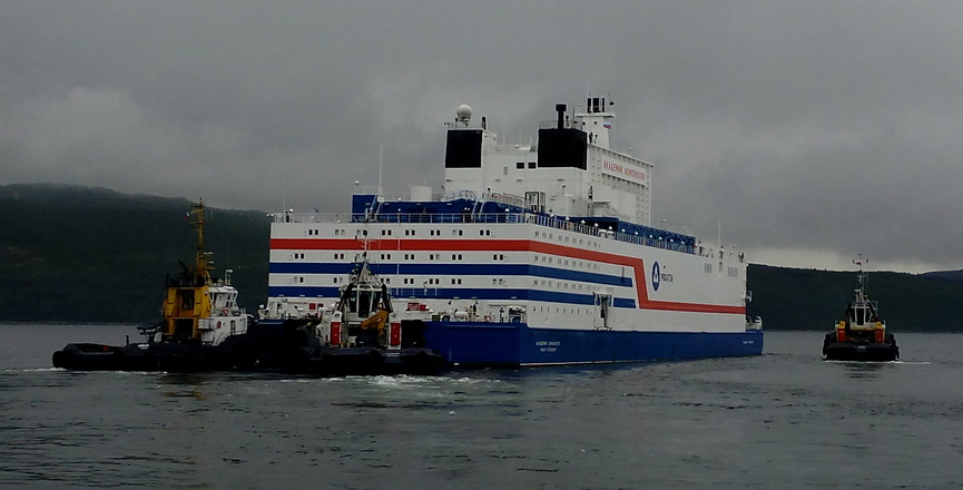 Russia's Akademik Lomonosov. Image: TuomoS/Wikimedia Commons