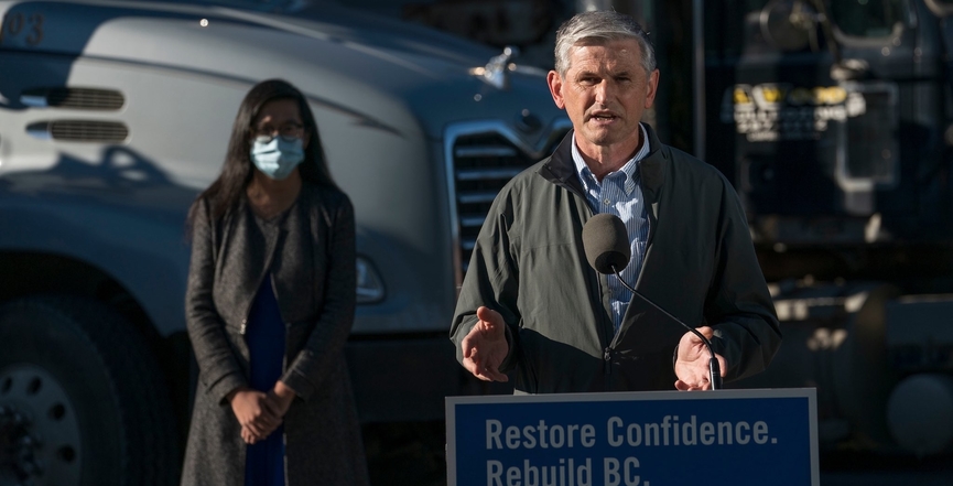 B.C. Liberal Leader Andrew Wilkinson on the campaign trail flanked by B.C. Liberal candidate Helen Poon. Image: Andrew Wilkinson/Twitter