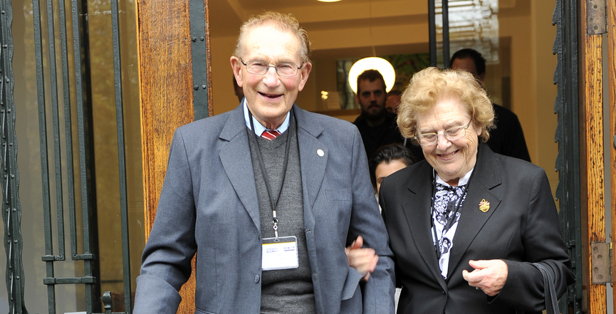 Percy and Louise Schmeiser as witnesses at the Monsanto Tribunal in 2016. Image: Monsanto Tribunal/Flickr