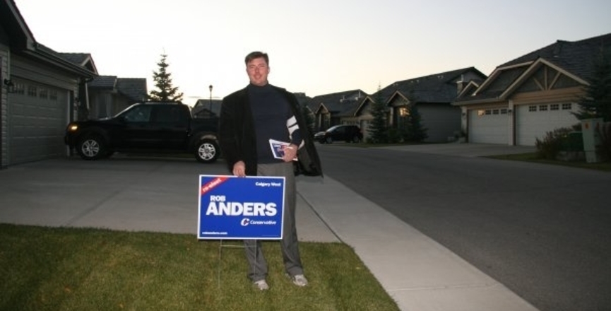 Rob Anders with an election sign in 2008 (Image: Rob Anders/Facebook)