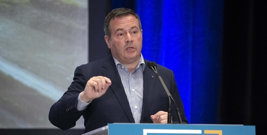 Kenney at a press briefing in October. Image: Alberta Newsroom/Flickr