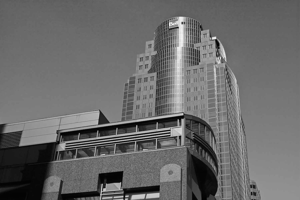 Bell building, Montreal. Image credit: Jacques Meynier de Malviala/Flickr