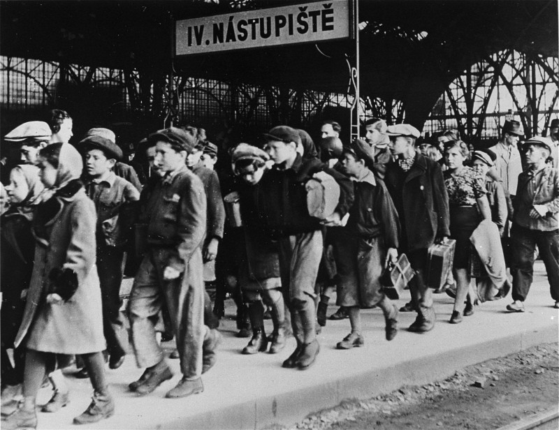 Jewish children, fleeing postwar antisemitic violence in Poland: Prague, Czechoslovakia, July 15, 1946. Image credit: American Jewish Joint Distribution Committee/The Holocaust Encyclopedia