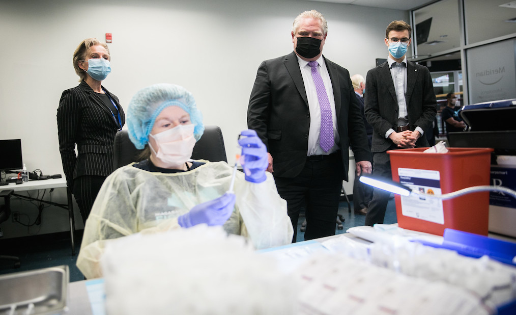 Ontario Premier Ford on a tour of the Niagara Health Mass Vaccination Site in St. Catharines. Image credit: Premier of Ontario Photography/Flickr