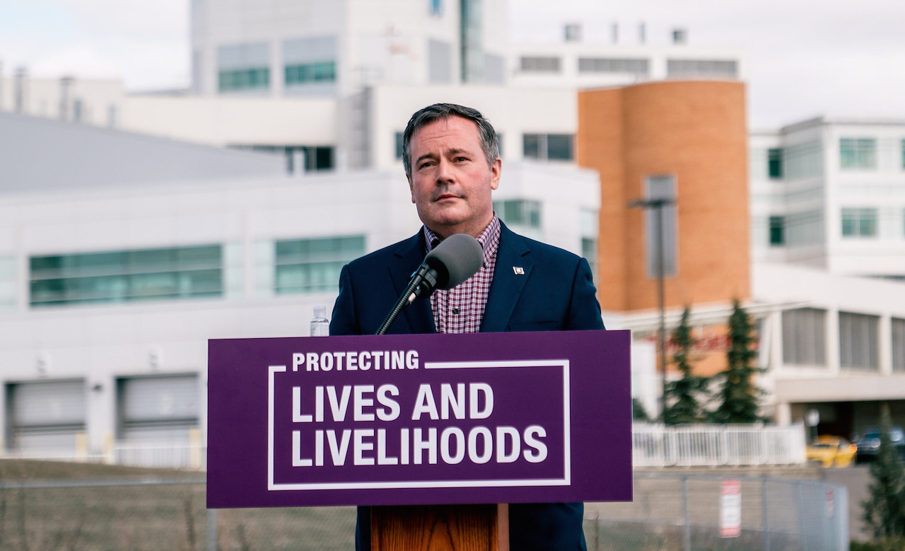 Alberta Premier Jason Kenney speaks to media about expansion projects at Calgary’s Rockyview General Hospital. Image credit: Alberta Newsroom/Flickr