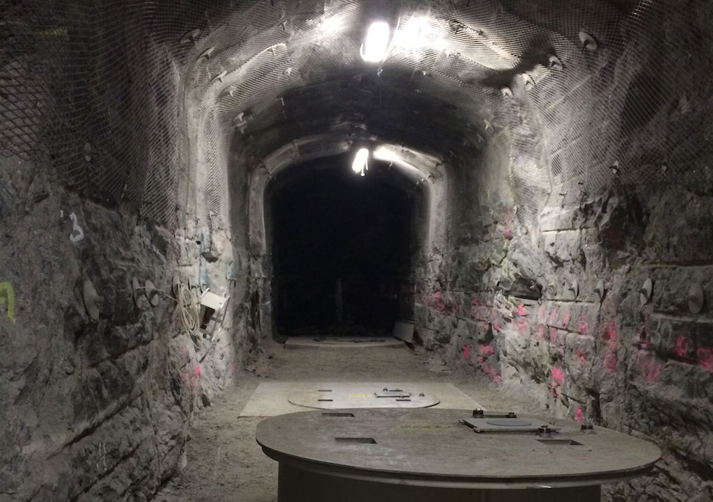 Picture of a pilot cave at final depth in a planned deep geological repository for the final disposal of spent nuclear fuel in Eurajoki, Finland. Image credit: kallerna/Wikimedia Commons