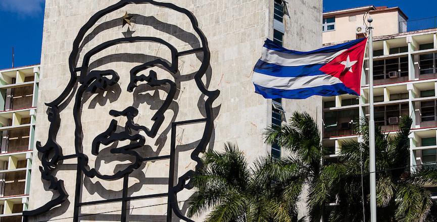 A portrait of Cuban revolutionary Che Guevara in Havana's Plaza de la Revolución. Image: Franck Vervial/Flickr