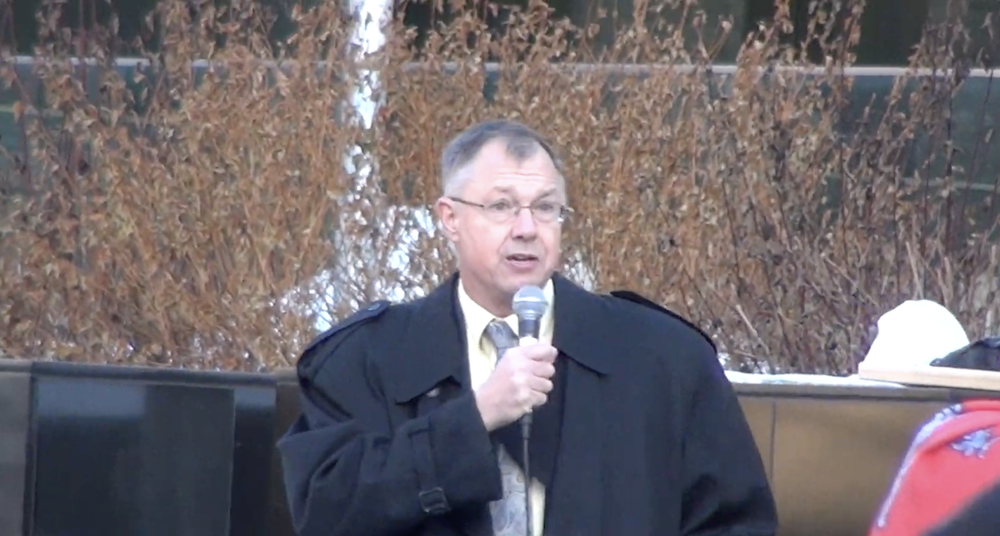 Lawyer John Carpay addressing an anti-mask rally in Calgary in November 2020. Image: David Climenhaga/Screenshot of YouTube video