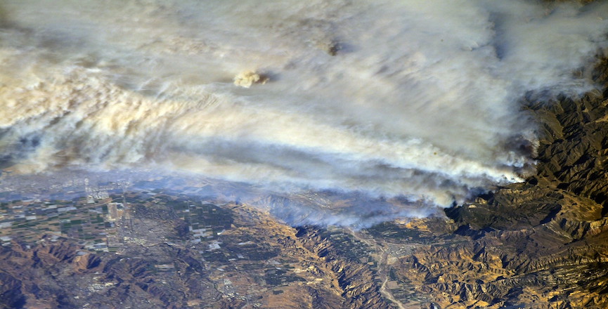 A view of Southern California wildfires from the International Space Station. Image: Randy Bresnik/NASA Johnson/Flickr