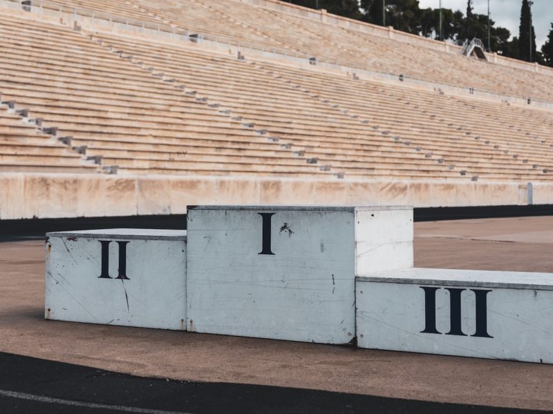 An empty podium. (Image: Florian Schmetz/Unsplash)