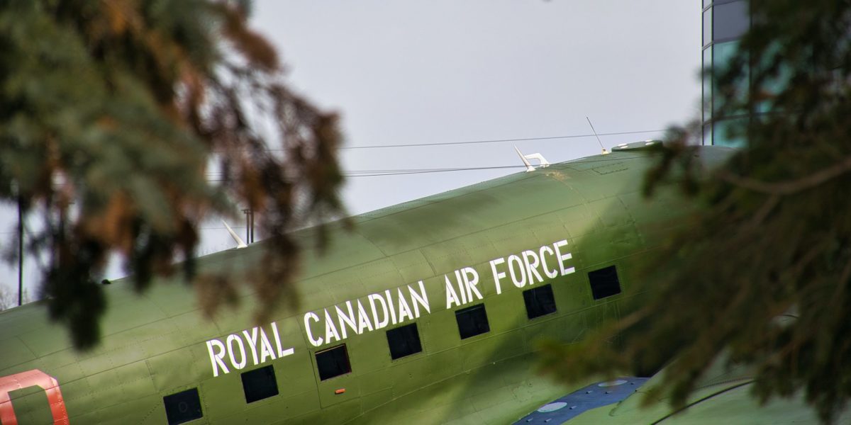 A green Royal Canadian Air Force plane. Image: Ryan Gagnon/Unsplash