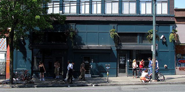 Photo of a safe injection site in Vancouver, BC.