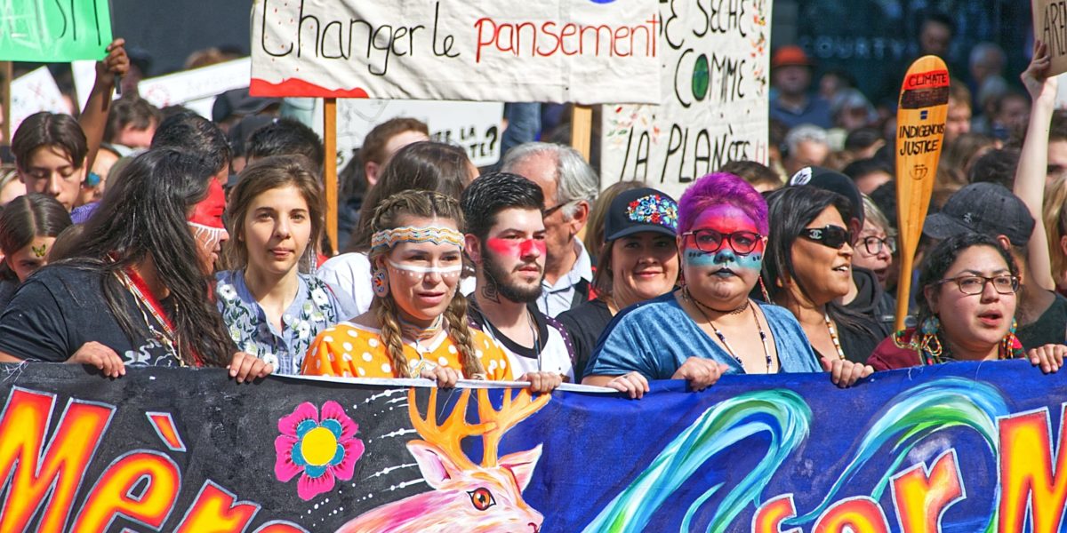 Climate march at Boulevard René-Lévesque Ouest in Montréal