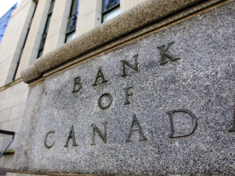 A photo of the outside facade of the Bank of Canada.