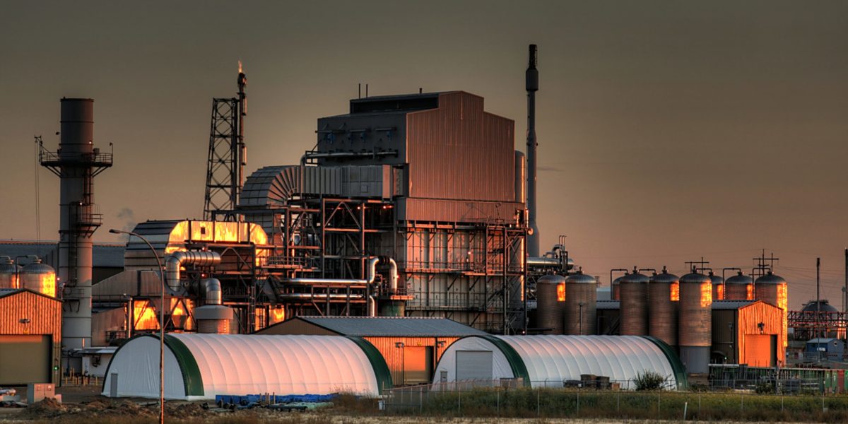 A photo of an oil refinery near Edmonton, Alberta.