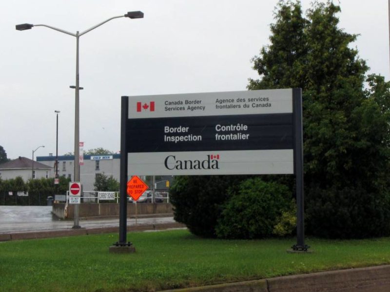 A photo of a CBSA inspection point.