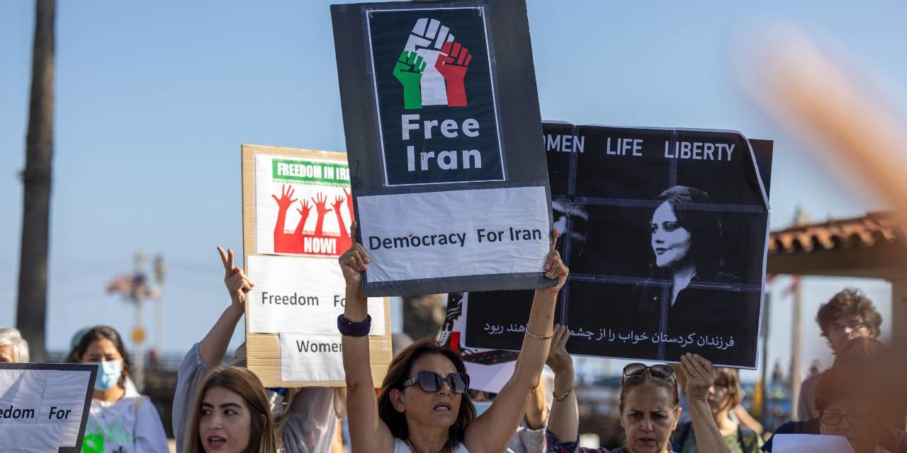 A photot of a protest in solidarity with the Iranian people that took place in Santa Barbra, CA on October 1, 2022.