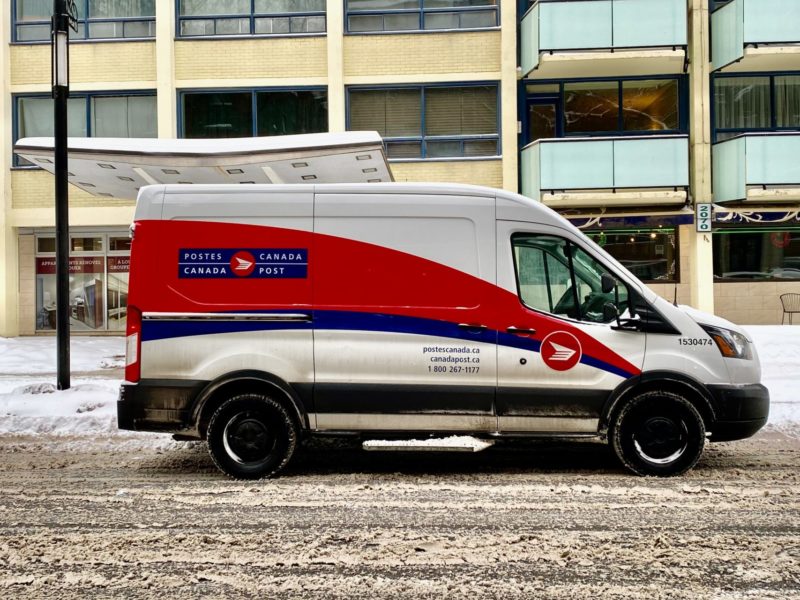 an image of a Canada Post van.