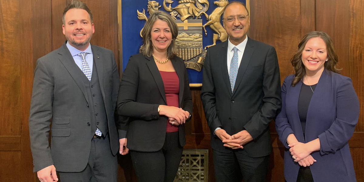 Danielle Smith with Edmonton Mayor Amarjeet Sohi.