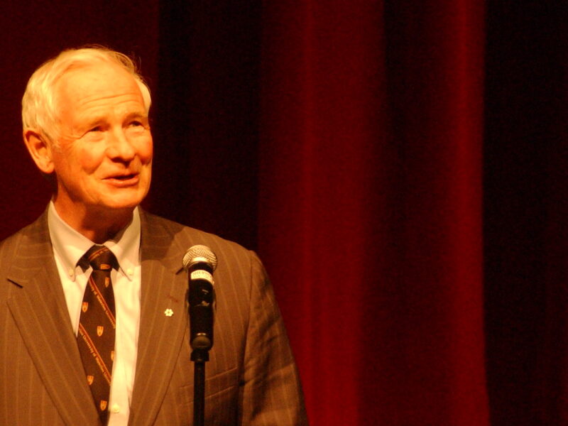 David Johnston speaking as former president of University of Waterloo in March 2006.