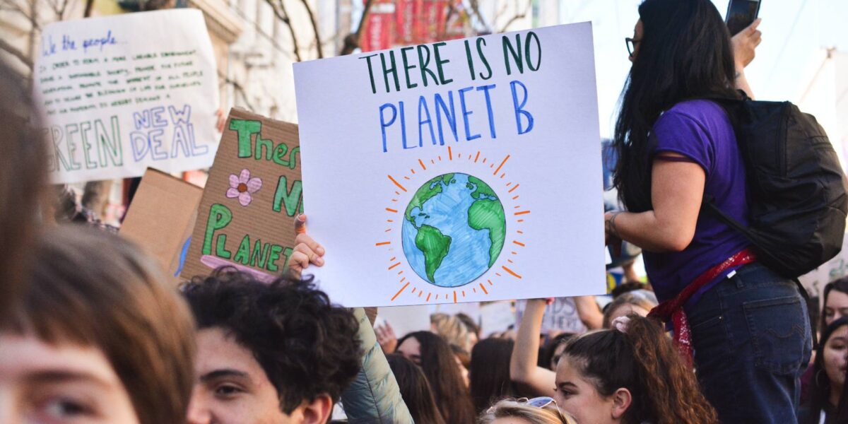 A sign at a climate protest that reads "There is no planet B."