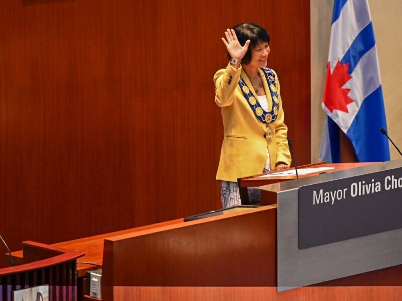 Olivia Chow being sworn in as Mayor of Toronto.