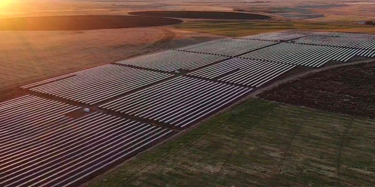 Alberta announces pause on renewable energy, citing rural concerns