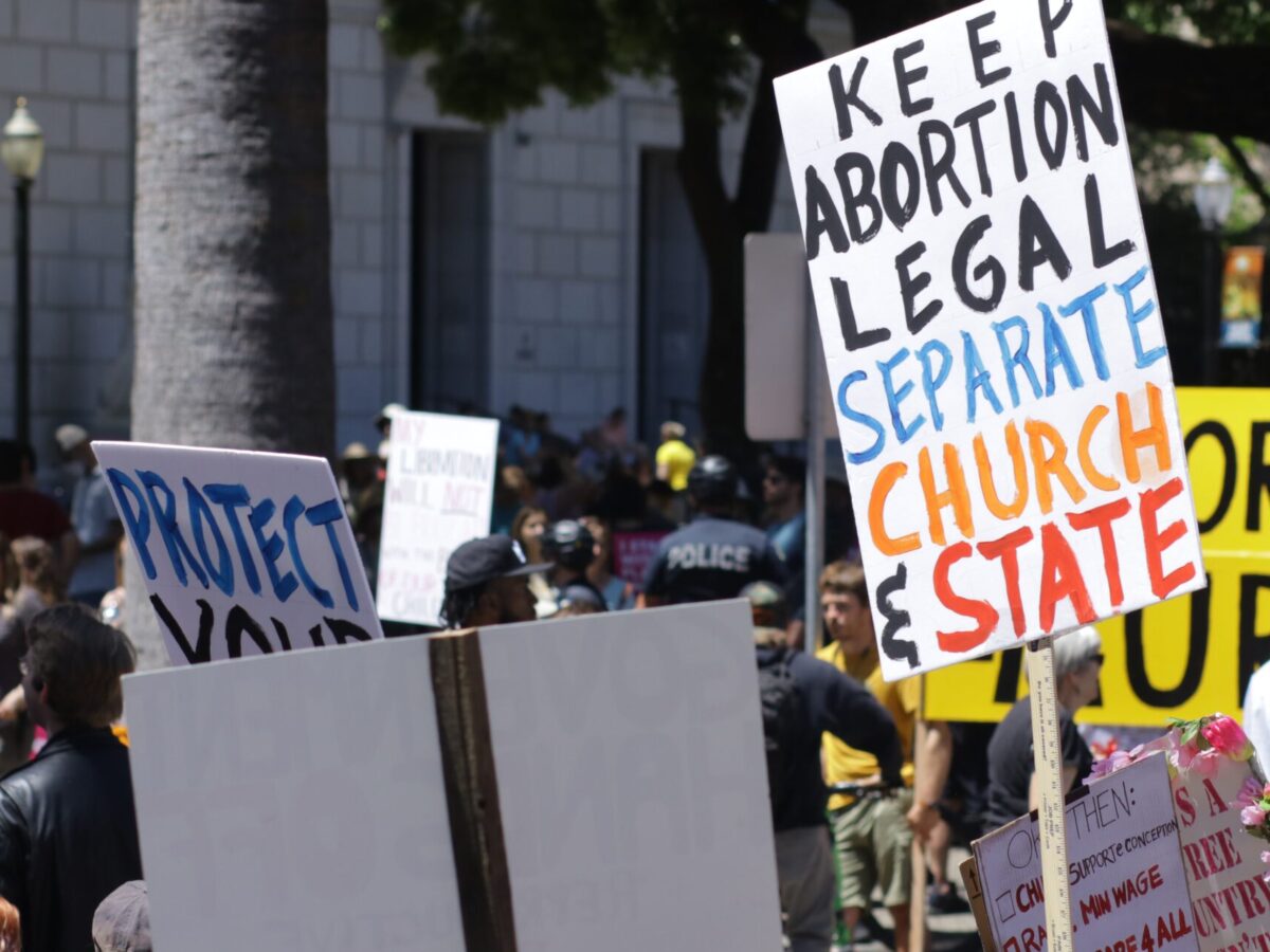 An image of a pro-choice rally.