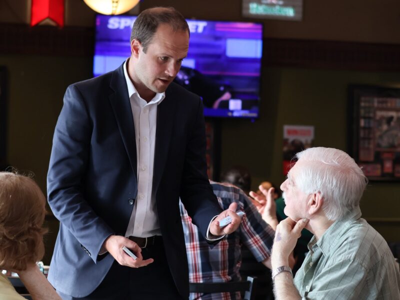 Nate Erskine-Smith speaking with supporters at The Glengarrian Pub in Cornwall, Ontario.