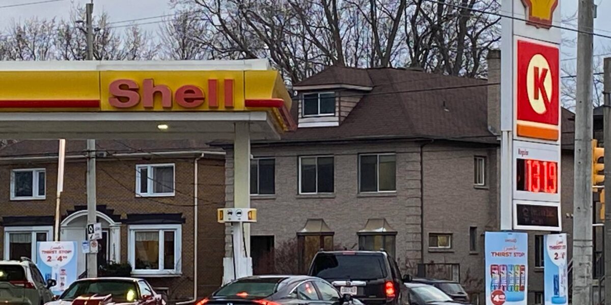 A Shell gas station in Ontario.