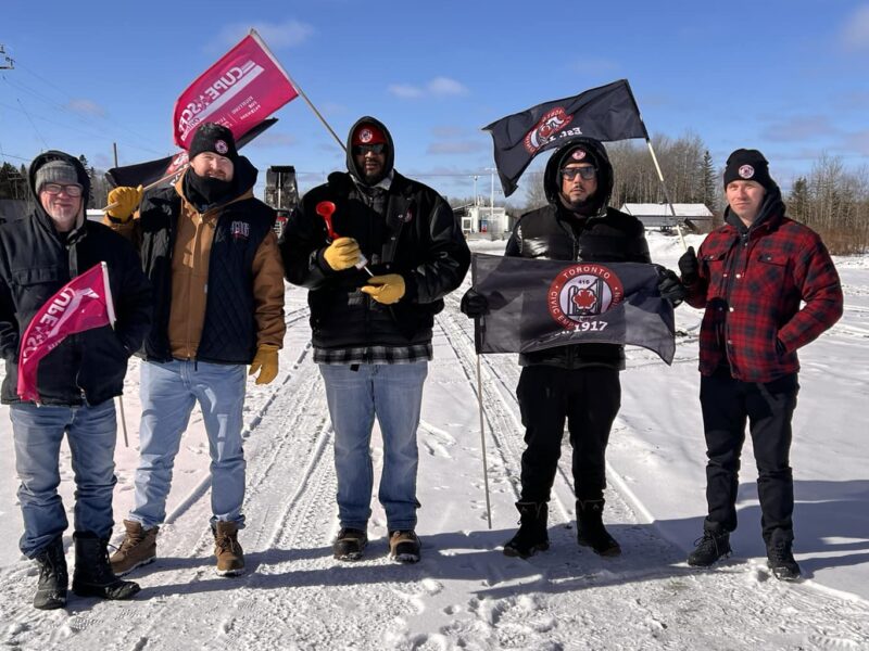 CUPE Local 1490 members on the picket line.