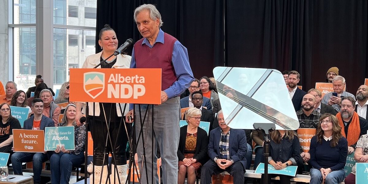 Jodi Calahoo Stonehouse with former Alberta NDP leader Raj Pannu during the 2023 provincial election campaign.