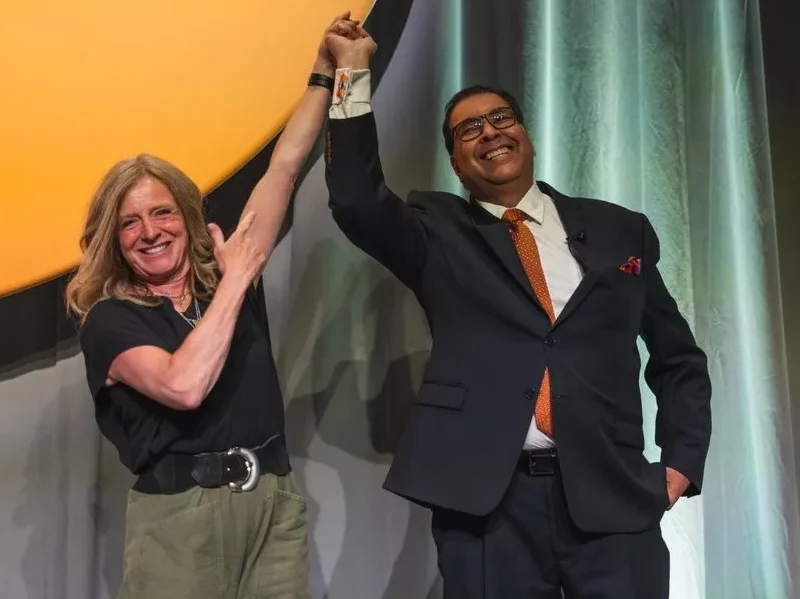 New NDP Leader Naheed Nenshi and outgoing Opposition Leader Rachel Notley at Saturday afternoon’s announcement of the party’s leadership race results in Calgary.