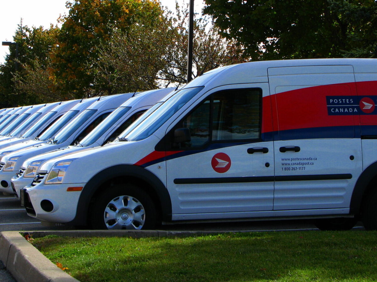 The apocalyptic distractions muddling the Canada Post strike