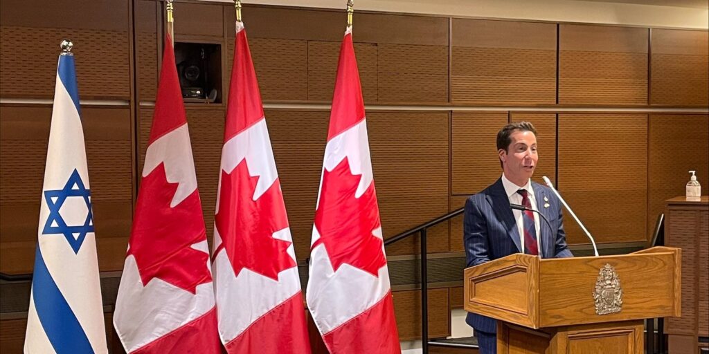 Anthony Housefather speaking at an event for the Israeli Ambassador.