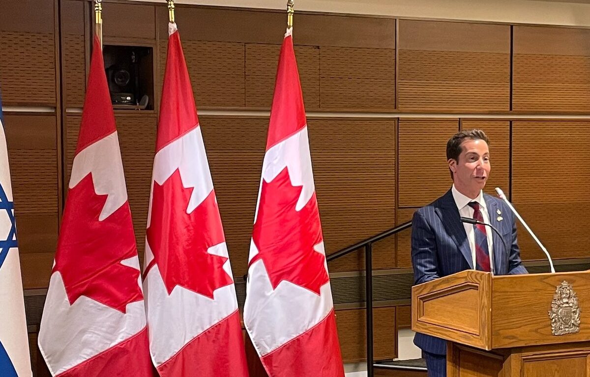 Anthony Housefather speaking at an event for the Israeli Ambassador.