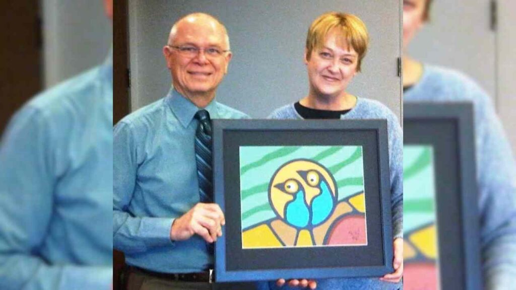 Cathy Crowe with then Atkinson board chair Peter Armstrong in 2009.