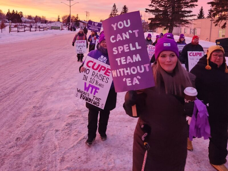 Alberta education workers on the picket line.