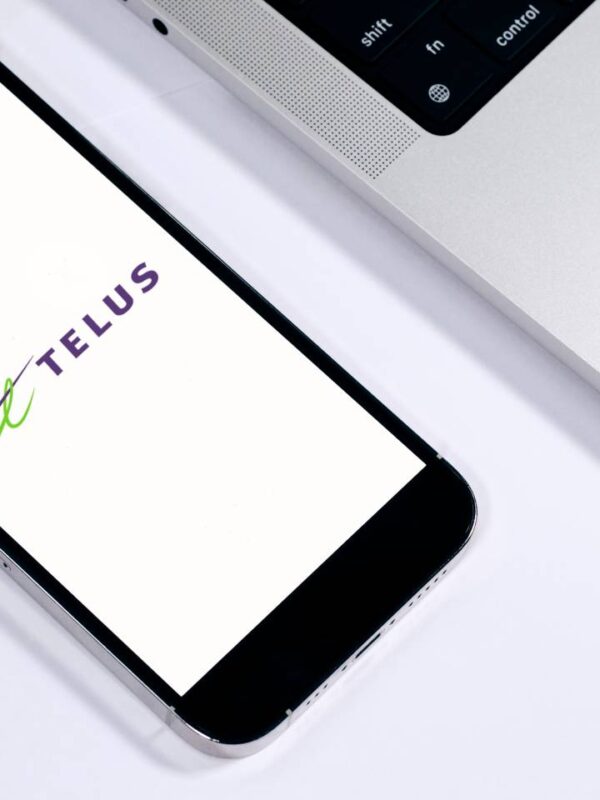 Telus delivers voluntary severance package ‘gut punch’ to workers