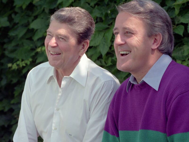 Brian Mulroney seated with US president Ronald Reagan.