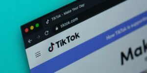 A screenshot of Tik Tok.