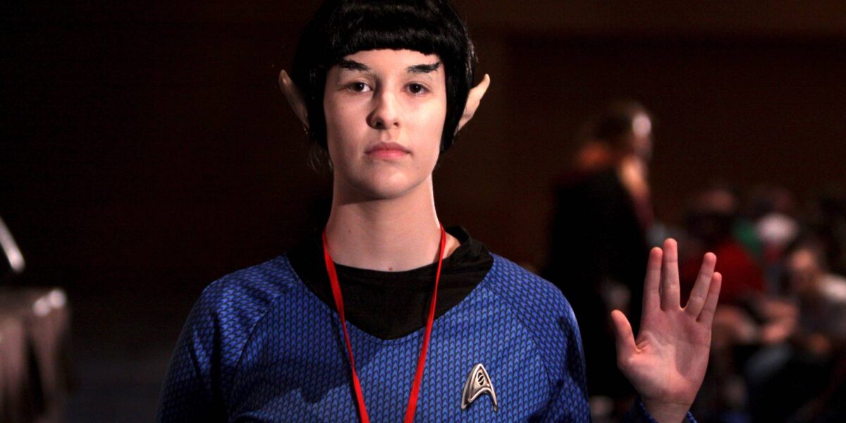 A Star Trek fan displaying the "Live Long and Prosper" hand gesture.