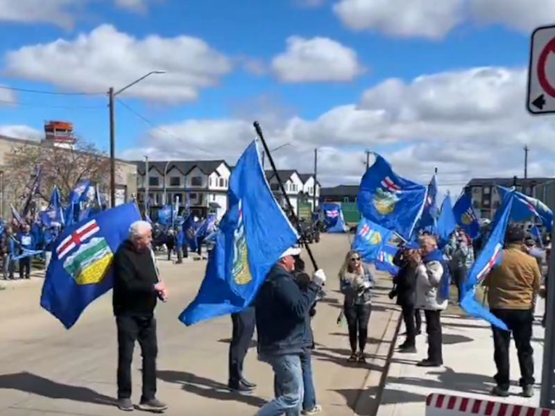 Alberta separatists deliver their petition signatures